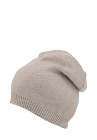Berretto lavorato a maglia beige chiaro con un design morbido, caratterizzato da un bordo a coste e una texture liscia. Adatto per un look informale.