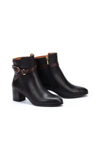 Pikolinos CALAFAT - Bottines - black