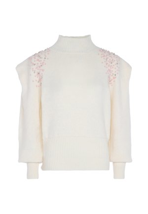 Hvid strikket sweater med ribbet rullekrave, manchetter og kant, med pink og sølvperleudsmykning på skuldrene.
