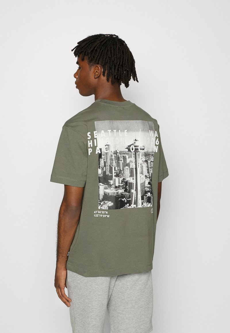 Herren T-Shirts basic | Only & Sons ONSGU TEE T-Shirt print castor gray/grau - HD70600 Herren T-Shirts basic | Only & Sons ONSGU TEE T-Shirt print castor gray/grau - HD70600
