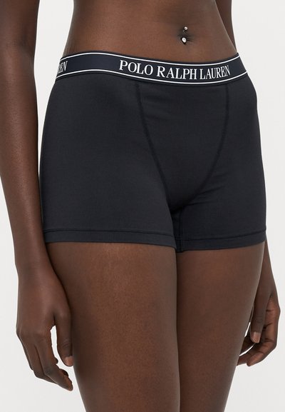 Crne pamučne bokserice s rebrastom teksturom i elastičnom trakom s markom "POLO RALPH LAUREN" u bijeloj boji.