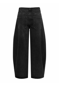 Jean noir à jambes larges vu de dos avec une taille haute, deux poches arrière et des détails de couture visibles.