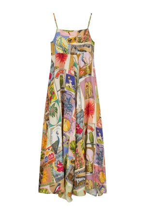 Mouwloze, meerkleurige maxi-jurk met dunne bandjes en een patchworkprint met vogels, bloemen, dieren en vintage-stijl labels.