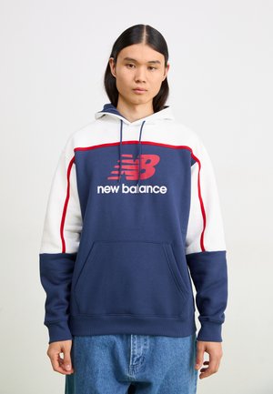 New Balance CLASSICS HOODIE - Jersey con capucha - navy
