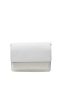 Borsa a tracolla bianca in ecopelle con chiusura a pattina, logo goffrato "LIU JO MILANO", forma rettangolare e superficie testurizzata.