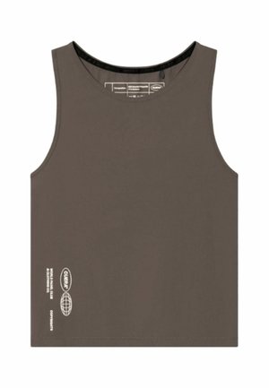 Brun ærmeløs tanktop med rund halsudskæring og lille hvid tekst og globusgrafik nær nederste venstre kant.