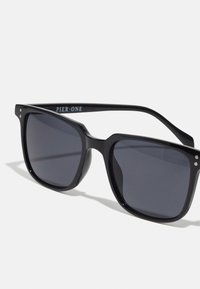 Pier One UNISEX - Aurinkolasit - black