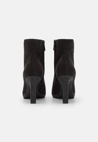 Marco Tozzi Botines bajos - black