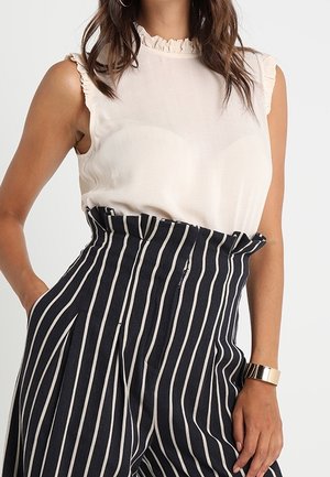 Blouse - beige