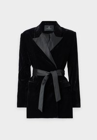 Czarny aksamitny żakiet z satynowymi klapami i pasującym paskiem. Posiada dwie przednie kieszenie i gładką tkaninę, zaprojektowany z myślą o dopasowanym kroju.