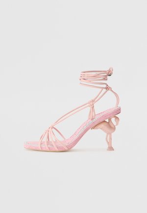 Sophia Webster FLO COPACABANA MID SANDAL - Bokapántos szandálok - bonbon pink