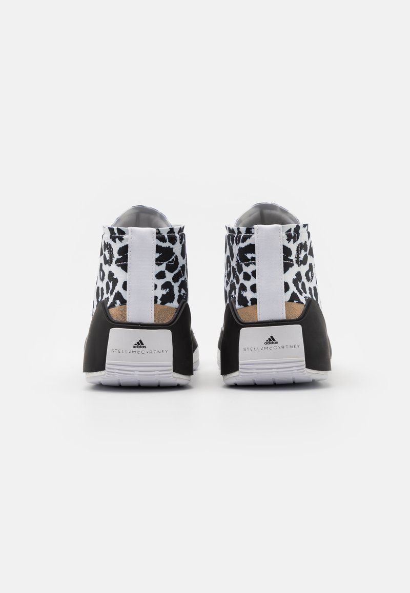 Adidas By Stella Mccartney Asmc Treino Mid Printed Sports Shoes Footwear White Core Black Cloud White White Zalando Co Uk