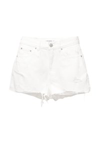 Short en denim blanc avec ourlets effilochés, fermeture à boutons à l'avant et design à cinq poches, présentant de légers détails usés.