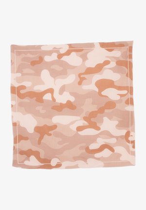 Kamuflasjemønstret skjerf i beige og ferskenfarger; myk stoff med flytende former; ferdige kanter.