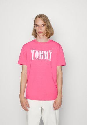 ESSENTIAL SERIF TEE - Print T-shirt - botanical pink
