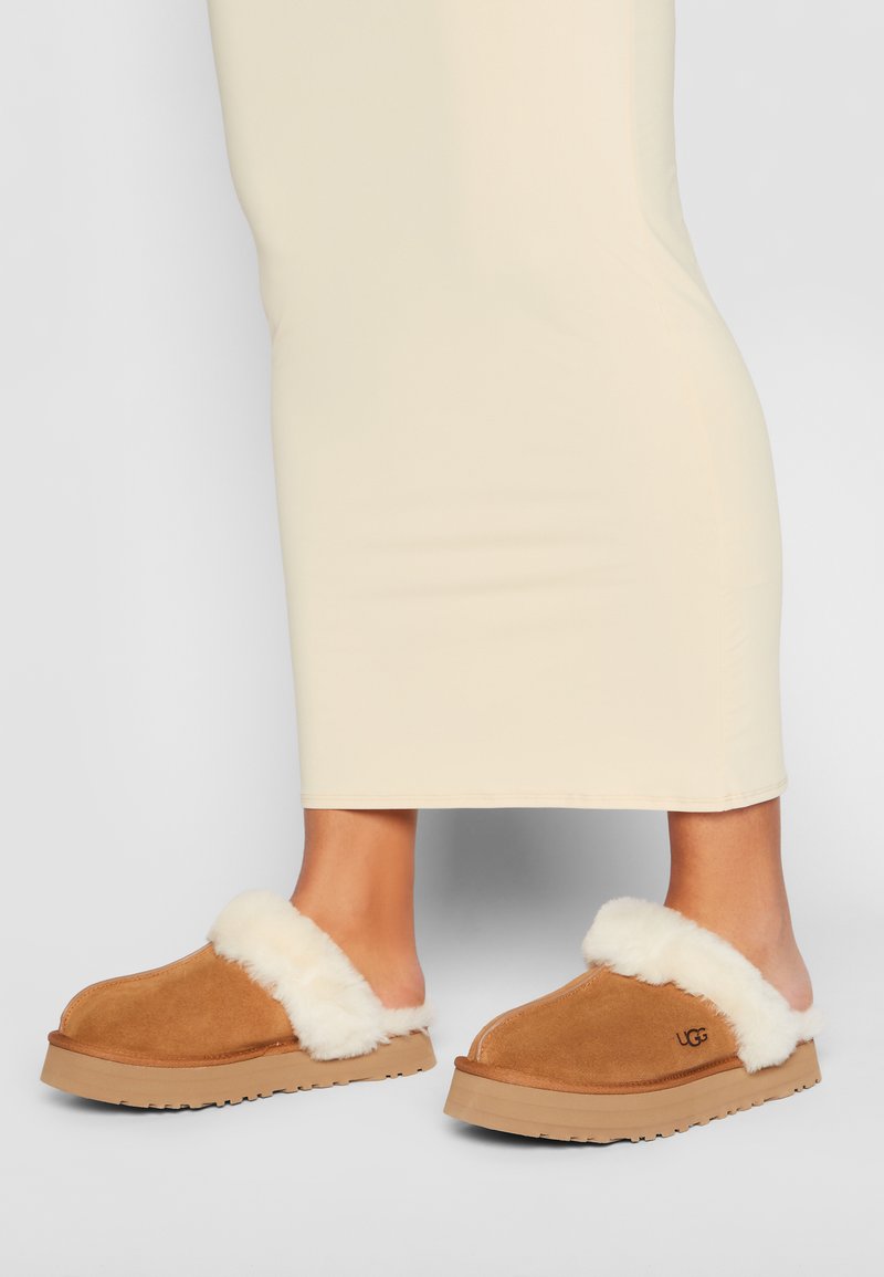 UGG DISQUETTE - Clogs - chestnut/cognac - Zalando.co.uk