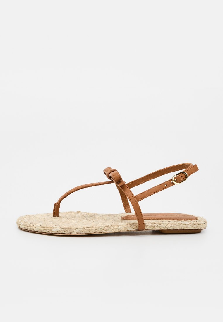 Sandalias de dedo