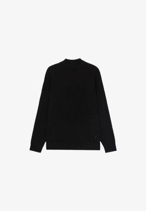 Suéter negro de manga larga con un alto cuello, con un corte relajado y una textura suave. Sin hardware visible ni patrones.