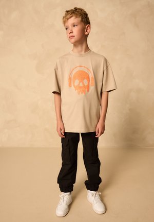 Next, SHORT SLEEVE GRAPHIC - T-shirts print - stone orange skull