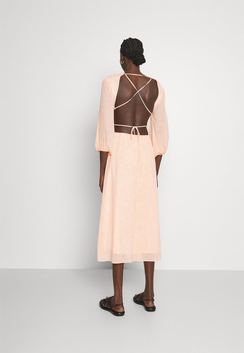 HUGO KASMATA Day dress apricot Zalando.co.uk