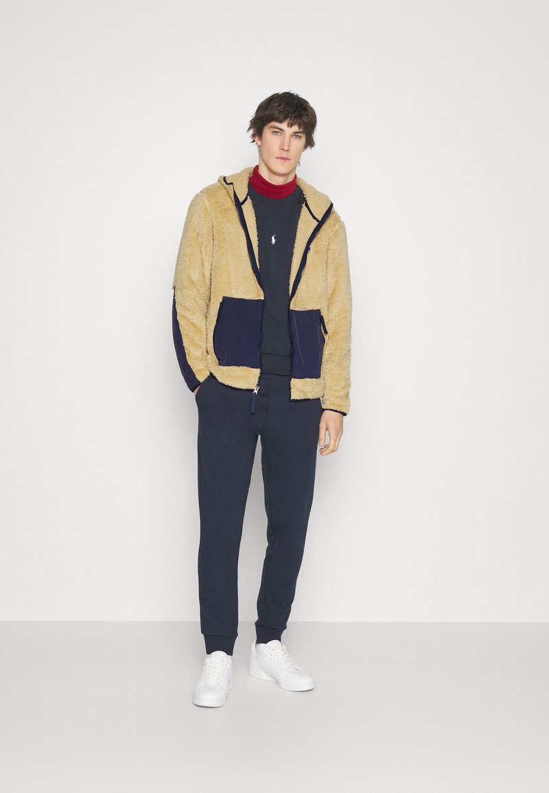 Polo Ralph Lauren PILE FULL ZIP HOODIE - Veste légère - sand dune/newport  navy/bleu marine - ZALANDO.FR