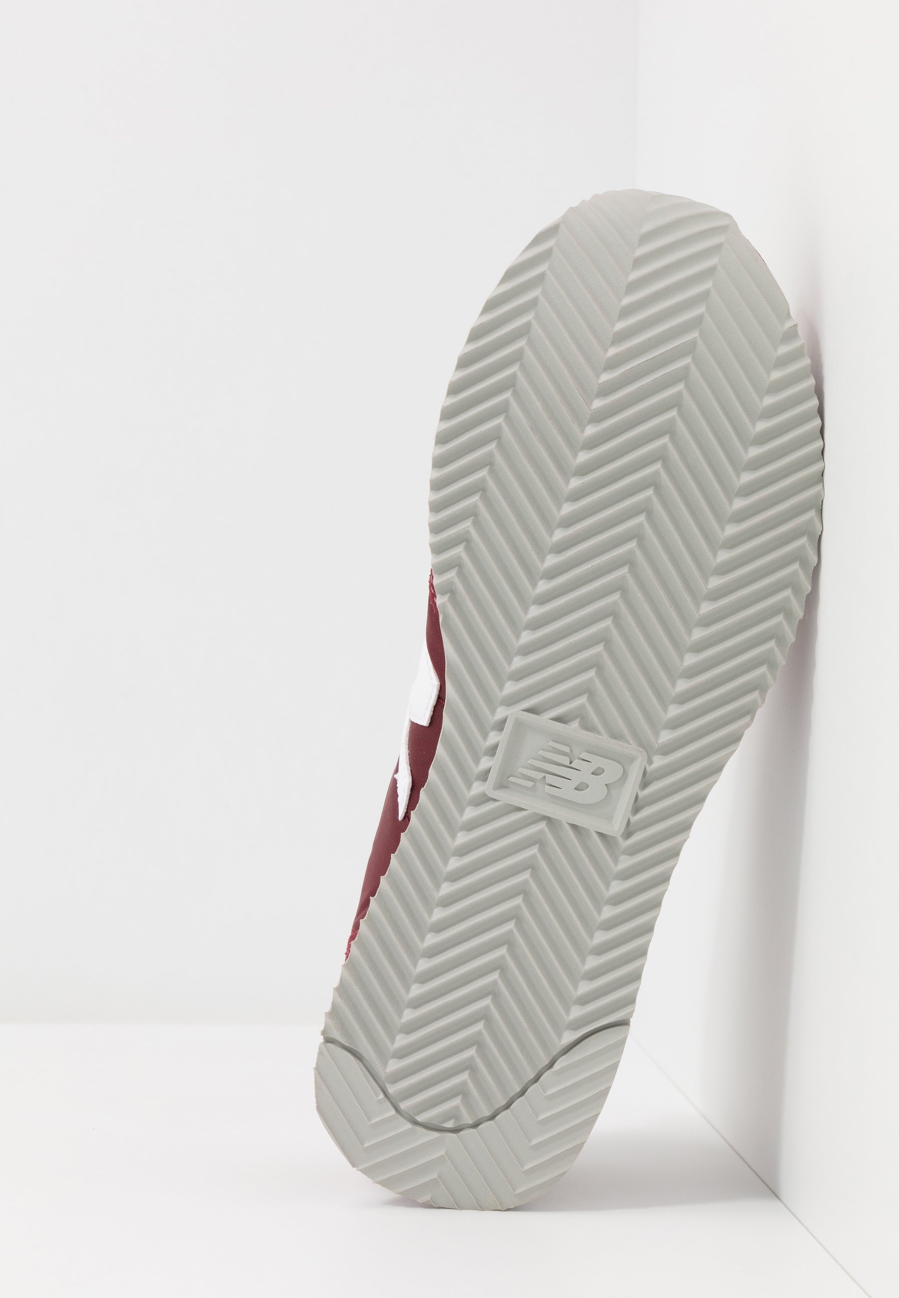 New Balance 720 UNISEX - Sneakers laag - red/white/Donkerrood - Zalando.nl