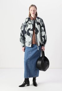 Marimekko SILMU UNIKKO  - Light jacket - black\grey