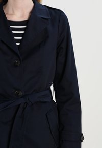 Vero Moda Prochowiec