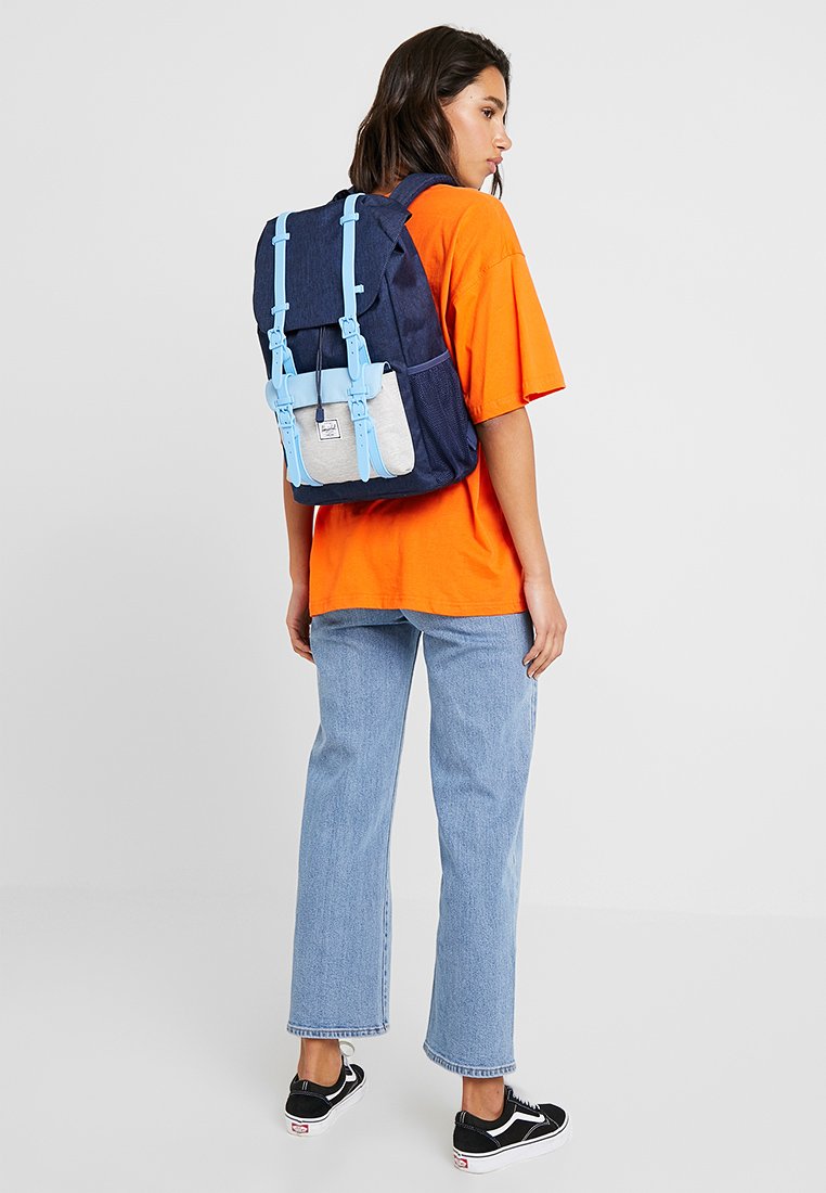 Herschel Little America Youth Rugzak Medieval Blue Light Grey Alaskan Blue Blauw Zalando Nl