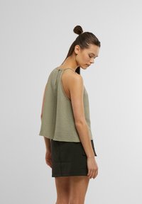 Urban Classics STRUCTURED - Top - paleolive