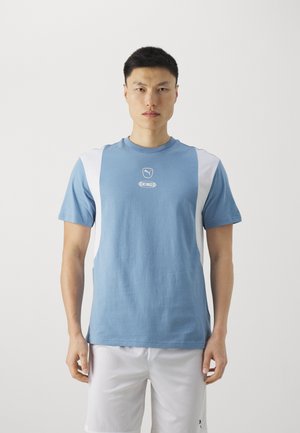 KING TEE - Camiseta estampada - zen blue/white