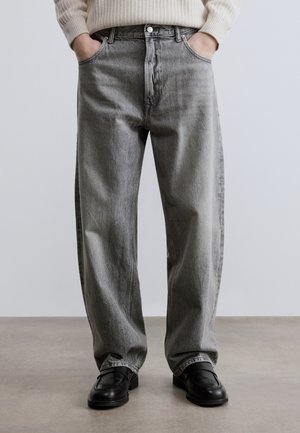 BARREL - Loose Jeans - smokestack
