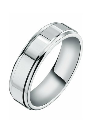 Ringe - metal