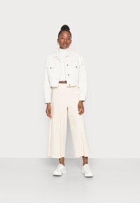 Even&Odd Calças - off white