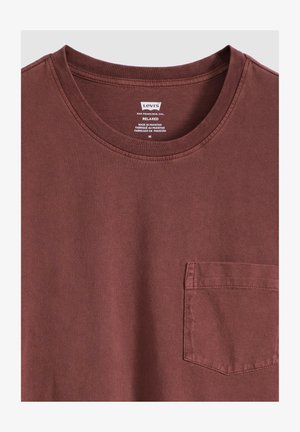 Levi's®, RELAXED POCKET TEE - T-shirts basic - garment dye fa - reds -