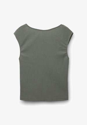 Haut à manches courtes en vert atténué, tissu texturé avec un large col rond et un motif de côtes horizontales subtil.