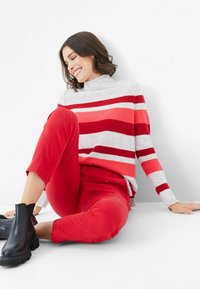 BRAX STYLE MARON S - Chinos - carmine