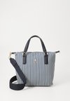 POPPY SUMMER SMALL TOTE - Handbag - blue