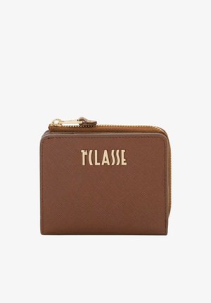 Portafoglio sintetico marrone con cerniera e scritte dorate. Forma rettangolare, superficie texturizzata e design compatto per trasportare l'essenziale.