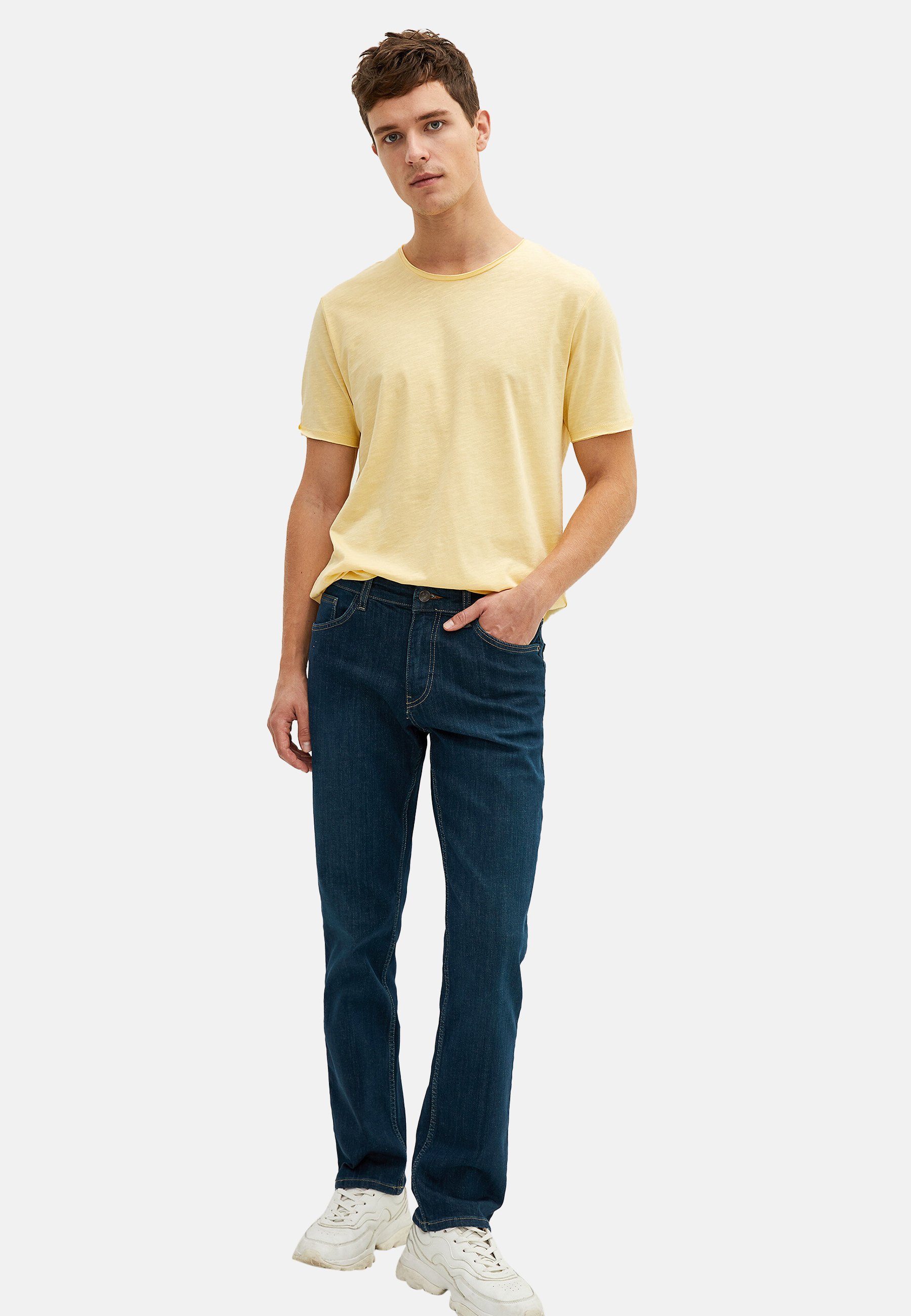 Uomo Jeans a sigaretta Uomo Jeans a sigaretta