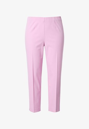 Pantaloni rosa chiaro sartoriali slim-fit con vita a mezza altezza e pieghe frontali, lunghezza alla caviglia con piccole fessure laterali sull'orlo.