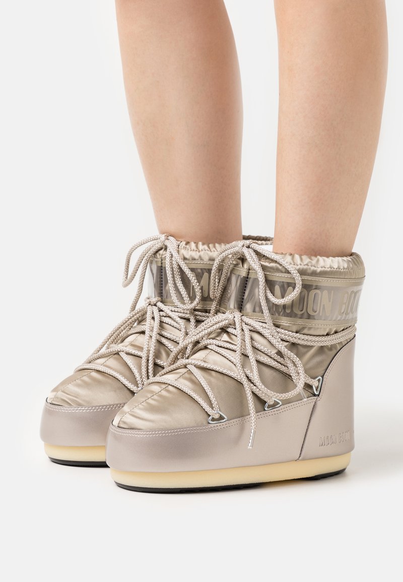 Moon Boot ICON LOW GLANCE Winter boots platinum/goldcoloured Zalando.ie