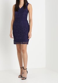 Dorothy Perkins Pouzdrové šaty - light blue