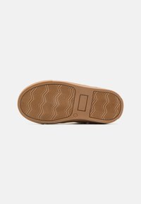 Petit Nord Copenhagen MOUNTAIN UNISEX - Visoke tenisice - rose/clay