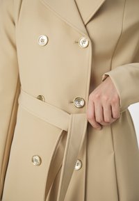 Patrizia Pepe Trenčkot - triking beige