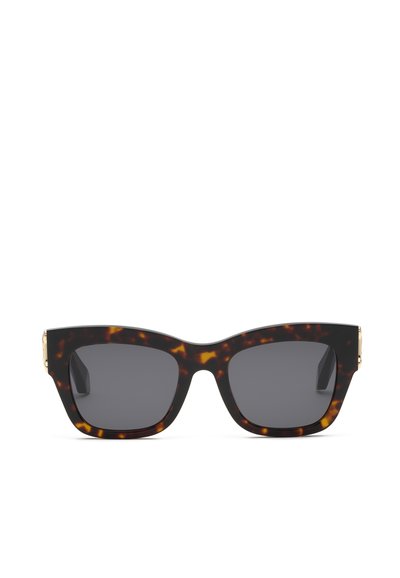 Lunettes de soleil de forme rectangulaire avec verres teintés foncés et montures épaisses à motif écaille de tortue.