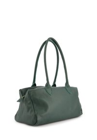 Grüne Lederhandtasche mit zwei Obergriffen, rechteckiger Form, subtiler Sheen und Nahtdetails entlang der Kanten. Reißverschlussverschluss, minimales Beschlag.