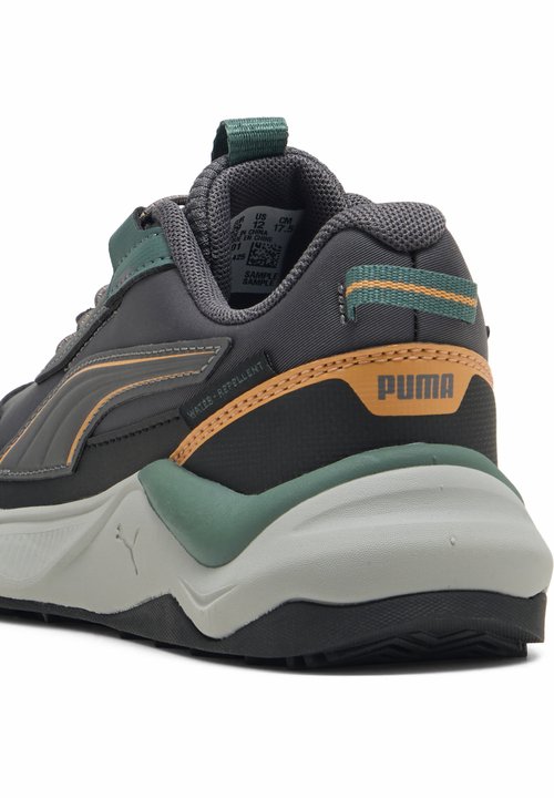 PUMA EVOLVE 2,0 TRAIL LO PS UNISEX - Trail running shoes - moody gray-bright papaya-puma black — foto 5