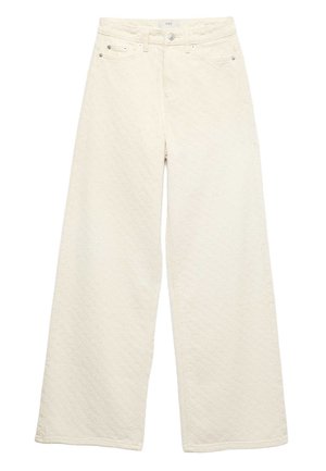 Roomy crèmebroeken met een subtiel gestructureerd patroon, voorzijde met knoop- en ritssluiting, riemlussen en een ontwerp met vijf zakken.