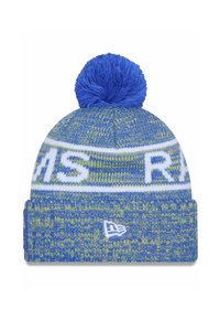 Berretto di lana blu e verde con una banda bianca su cui è riportato del testo. Presenta un pom-pom blu sulla parte superiore e una toppa con logo sul lato.